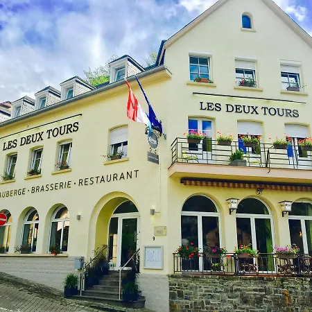 Les Deux Tours Otel
