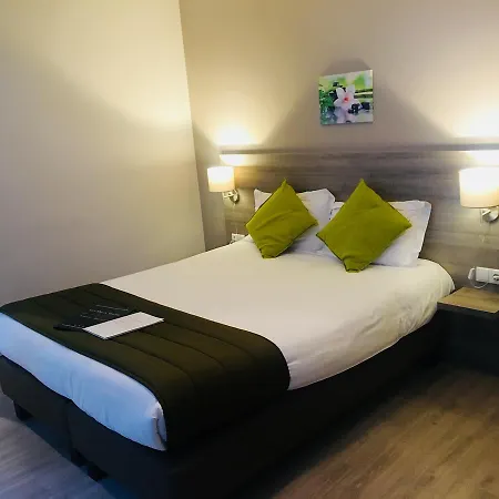 Otel Les Deux Tours *
